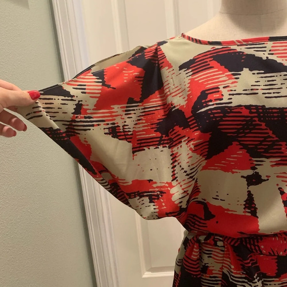 Gorgeous Dress - Great Condition!! - Picture 3 of 4